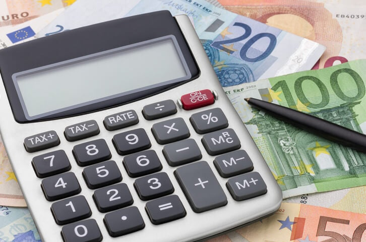 Calculatrice avec billets en euros