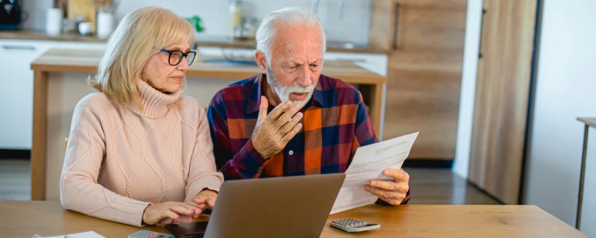 Les retards dans le paiement des pensions compliquent le quotidien des retraités