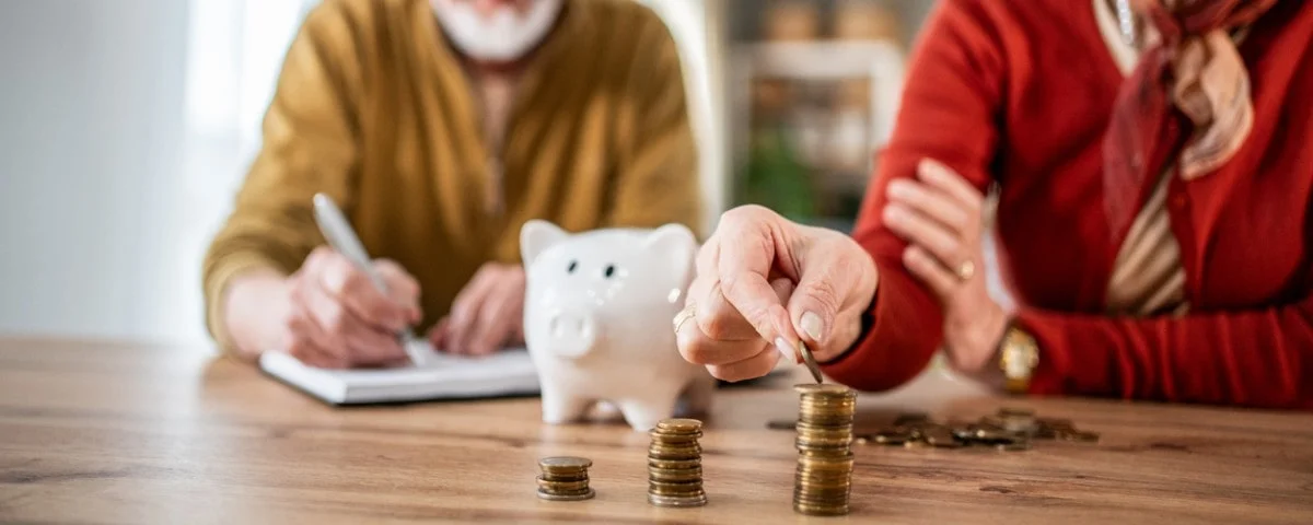 Retraités : la suppression de l’abattement fiscal de 10 % entraînerait une hausse de l’impôt pour les hauts revenus