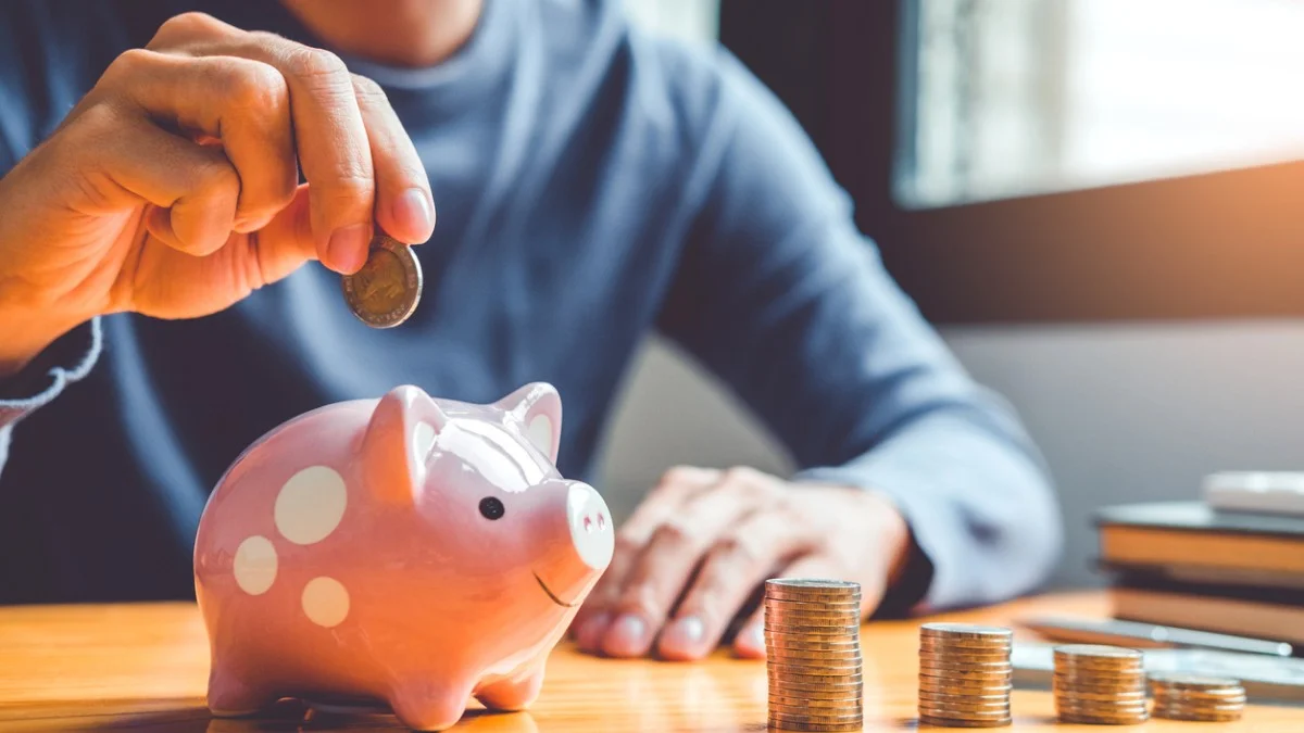 Comment tirer profit du PEA et de l’assurance vie en même temps  ?
